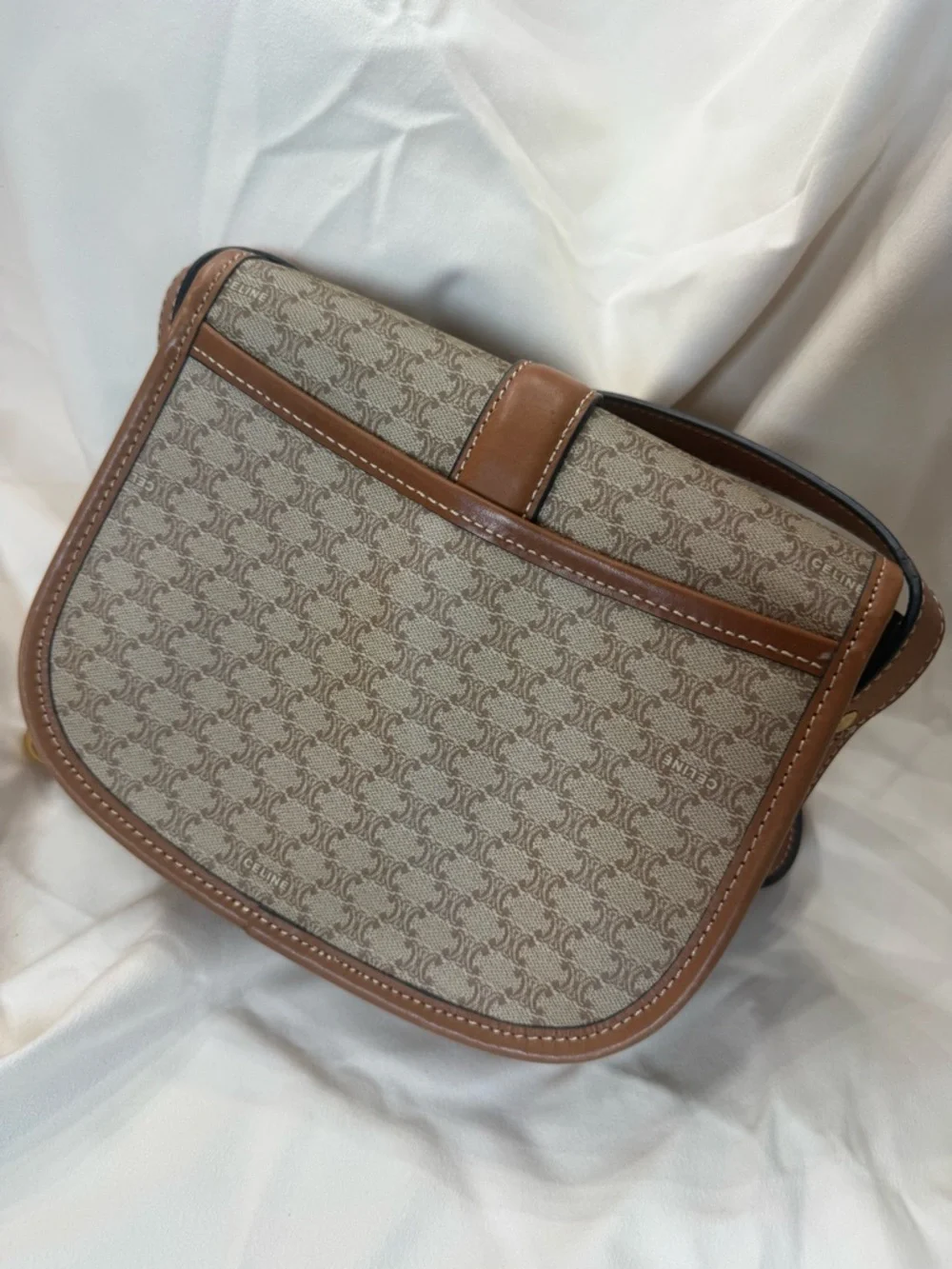 Celine Tan Brown Vintage Macadam PVC and leather shoulder bag - Picture 10 of 12